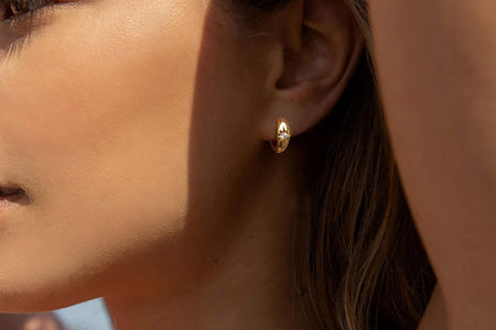 18K Gold Plated Huggie Earrings with Shining Cubic Zriconia Geometry Beads Star Hoop Earrings for Women