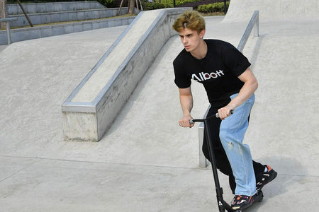 Pro Scooters Trick Scooter - Freestyle 110Mm Aluminium Core Wheels & ABEC-9 Stunt Scooters for Kids 8 Years and up Entry Level Scooter for Beginner Boys Girls Teens Adults